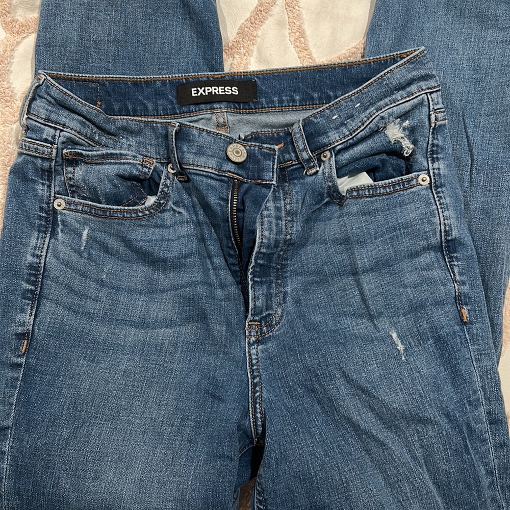 Express Size 6 Mom Jeans